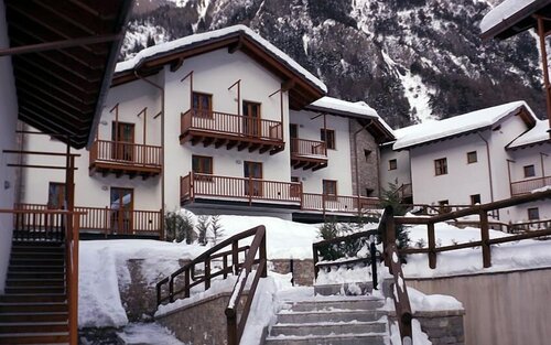 Villaggio delle Alpi, Забронировать Отель Пре-Сен-Дидье Курмайор