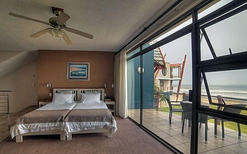 Beach Lodge, Забронировать Отель Отели Свакопмунд 3 звезды, 3*