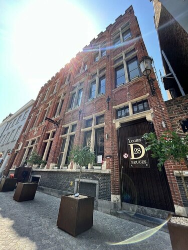 D28 Bruges