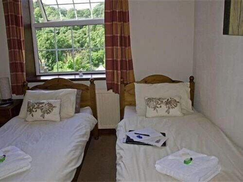 Arncliffe Arms, Book Hotel Hoteller i Yorkshire Moors med parkering, Parkering
