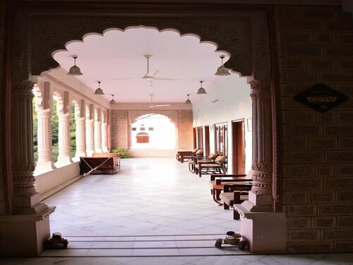 Oyo 2689 Hotel Karan Villas, Rezervovat Hotel Kota Rajasthan