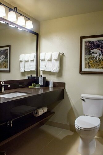 Cedar Creek Lodge, Buchen Sie Hotel Flethed-Kaunti Montana