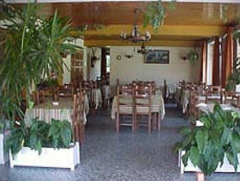 Hôtel Les Fleurs, Забронировать Отель Отели Порта дю Солей с бассейном, Бассейн