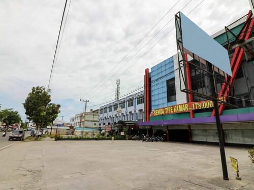 Hotel Parma, Book Hotel Billige hoteller i Pekanbaru