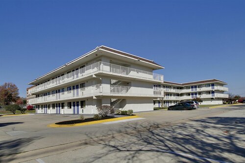 Motel 6 Capitol Heights, MD - Washington, Book Motel Hoteller i Maryland med parkering, Parkering