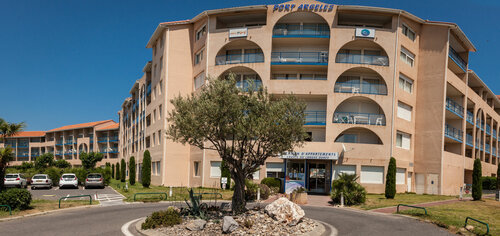Appart-Hôtel Mer & Golf Port-Argelès - Argelès sur Mer, Rezerwuj Hotel Hotele w Pyrénées-Orientales z parkingiem, Parking