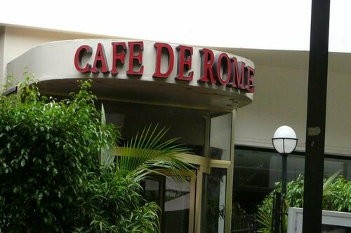 Cafe de Rome, Varaa Hotelli 3-tähden hotellit Dakar:ssä, 3*
