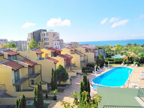 Yalta Complex, Забронировать Отель Отели Свети-Влас с бассейном, Бассейн