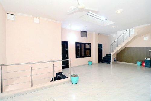 Oyo 39626 Rj Royal Guest House, Забронировать Гостевой дом Отели штата Пенджаба с завтраком, Завтраки