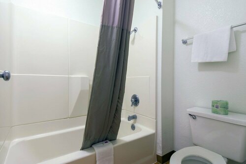 Motel 6 Palm Springs, Забронировать Мотель Палм-Спрингс Coachella Valley, рядом с South Lykken Trail