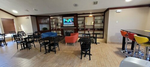 Quality Inn & Suites Columbia I-70, Book Hotel Hoteller i Missouri med pool, Swimmingpool