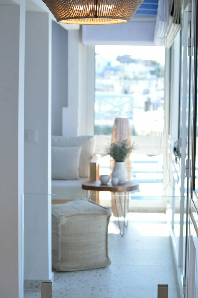 Yam Suites