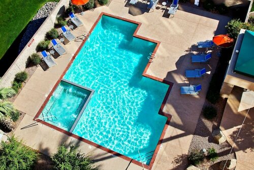 Radisson Hotel Phoenix Airport, Забронировать Отель Кемелбэк-Ист 