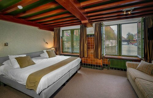 Hotel Bourgoensch Hof, Prenota Hotel Hotel a Flanders con parcheggio, Parcheggio