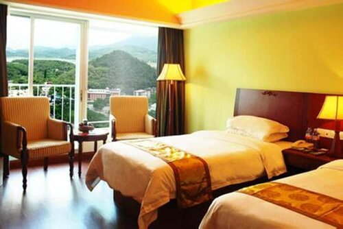 Vienna Hotel Shenzhen Yousong Branch, Забронировать Отель Баоань 