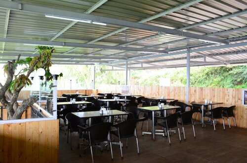 OYO 6476 Hotel Panchgani Holiday Home, Забронировать Отель Олд-Махабалешвар штат Махараштра