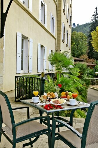 Domaine des Bains, Prenota Hotel Hotel a Alvernia con parcheggio, Parcheggio
