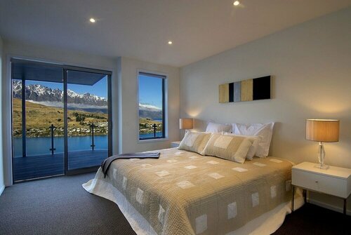 Bel Lago - every room with a lake view, Забронировать Отель Отели Отаго 4 звезды, 4*