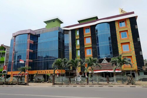 Hotel Matahari 1, Rezerwuj Hotel Hotele w Jambi ze śniadaniem, Śniadanie