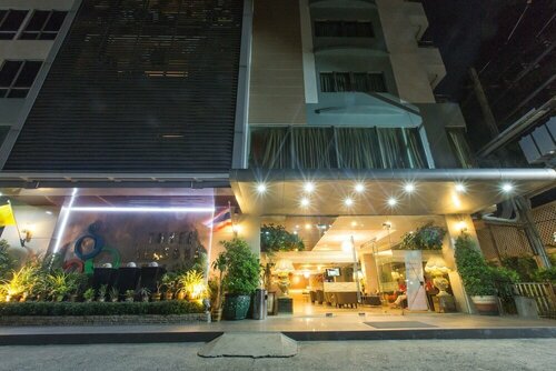Three Seasons Bangkok, Rezervovat Hotel Hotely v Central Thailand se snídaní, Snídaně