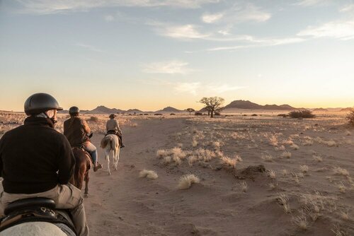 Desert Homestead Lodge l Ondili, Забронировать Дом для отпуска Сезрим Gibeon