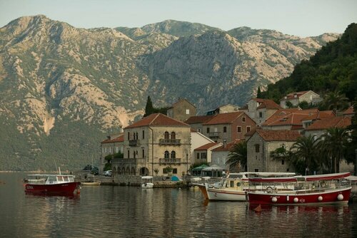 Vila Perast Boutique Hotel, Забронировать Бутик-отель Отели Пераст 3 звезды, 3*