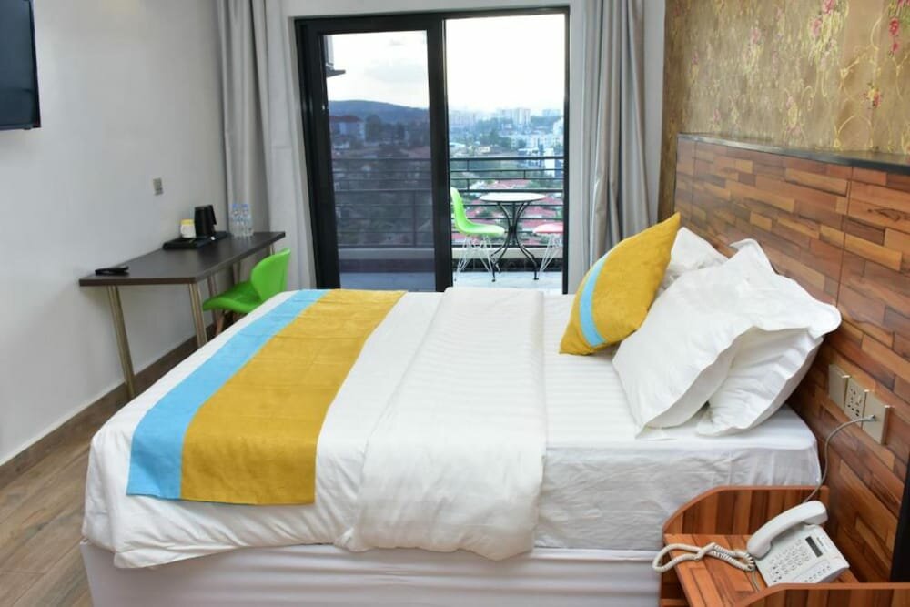 Centric Hotel