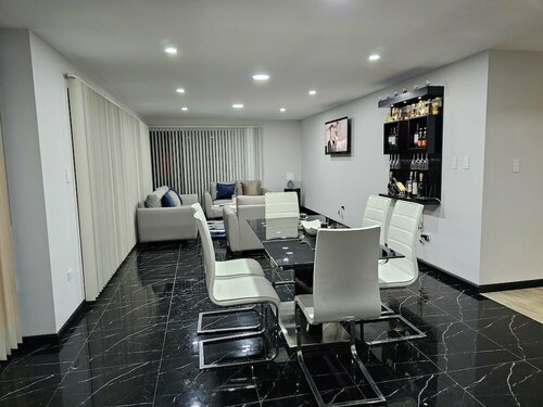 Departamento de Lujo, Забронировать Апартаменты/квартира Апартаменты Куэнка, Апартаменты/квартира