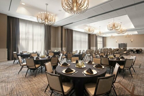 SpringHill Suites by Marriott Fort Worth Historic Stockyards, Забронировать Отель Stockyards Форт-Уэрт