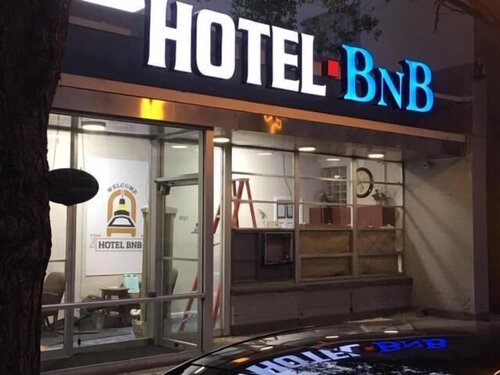 Hotel BnB, Book Bed and Breakfast Hoteller i Chicago med parkering, Parkering