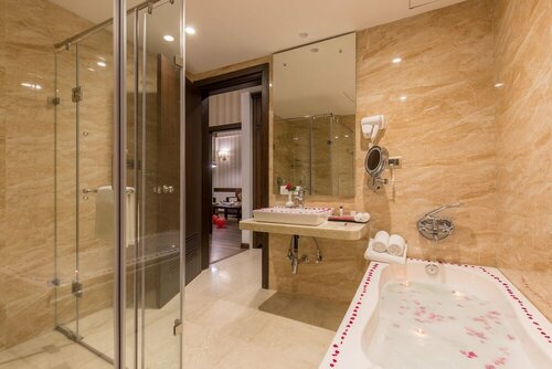 Soaltee Westend Premier, Reserva ahora Hotel Nepalgunj Lumbini Pradesh Province