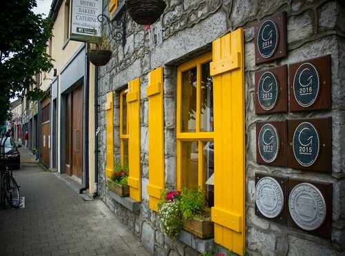 Lodge at The Old Barracks, Book Pension Hoteller i Connacht med morgenmad, Morgenmad