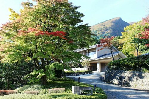 Gora Saryo, Rezerwuj Hotel Asigarasimo Japonia