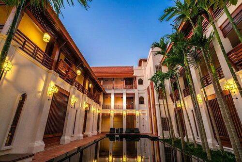 Phra Singh Village, Забронировать Отель Бизнес-отели Чиангмай, рядом с Wat Lokmolee, 4* 5*
