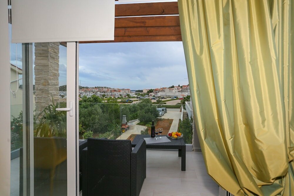 Apartmani Sain Tribunj