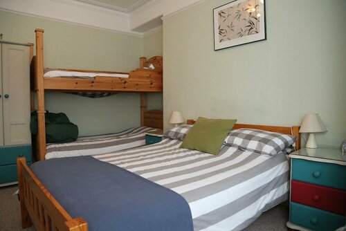Acorn Guest House, Rezervați Pensiune Pensiuni în Merseyside, Pensiune