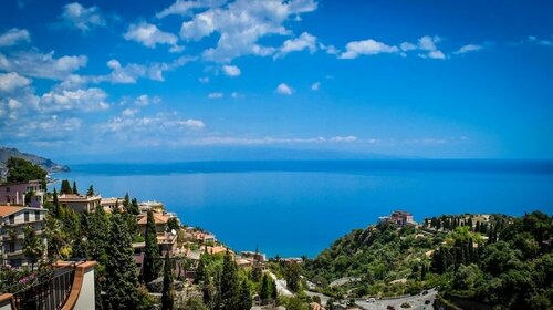 Taormina Standard Sea View Apartment, Забронировать  Таормина Побережье Таормины, рядом с Торговый центр Corso Umberto