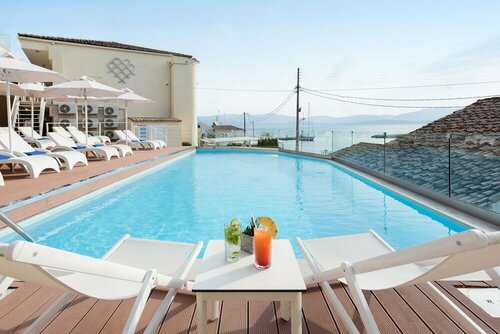 Melina Bay Boutique Hotel, Забронировать Бутик-отель Кассиопи Корфу