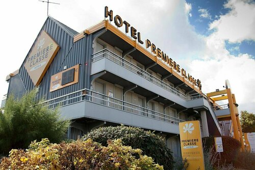 Première Classe Clermont-Ferrand Aubière, Book Hotel Hoteller i Rhône-Alps med parkering, Parkering