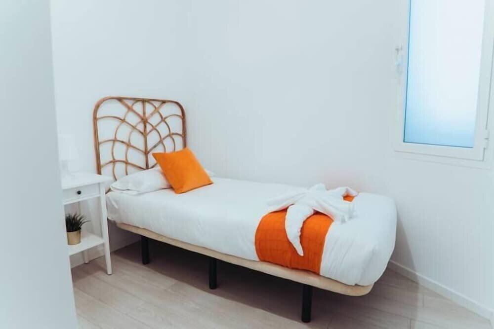 Las Canteras Beach Suites