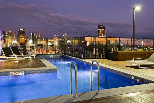 Arise Soda, Забронировать Отель Брисбен Brisbane Region, рядом с Казино Treasury Building