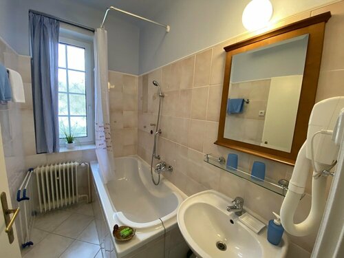 Apartment Barbara, Reserva ahora Apartamento Hoteles en Karlovy Vary con aparcamiento, Aparcamiento