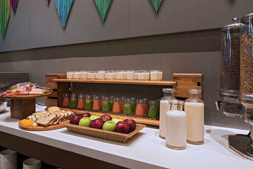 Courtyard by Marriott Guatemala City, Prenota Hotel Zona 10 , vicino a La Aurora Zoo