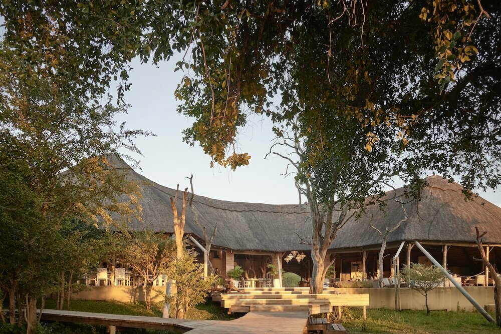 Victoria Falls River Lodge