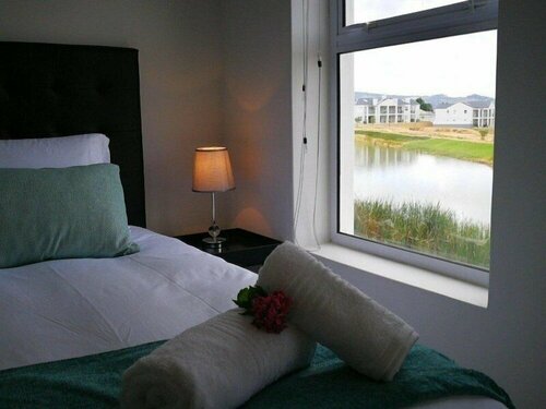Wineland Suites, Забронировать Отель Пниль Парл
