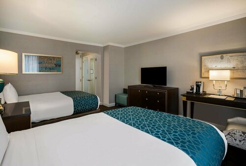 The Royal Sonesta New Orleans, Забронировать Отель Французский квартал Новый Орлеан