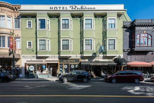 Hotel Boheme, Rezervați Hotel North Beach 