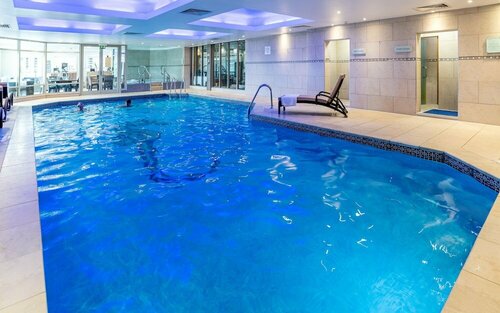 Wood Hall Hotel & Spa, Забронировать Курортный отель Курортные отели Англии, Курортный отель
