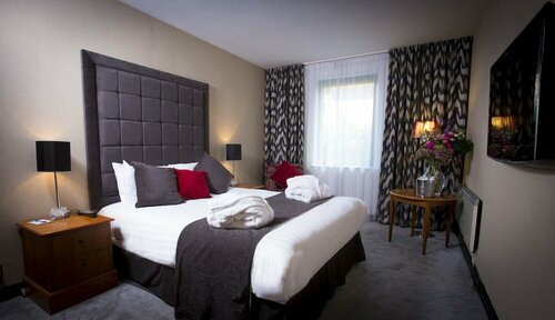 Cedar Court Bradford Hotel, Забронировать Отель Брэдфорд Западный Йоркшир