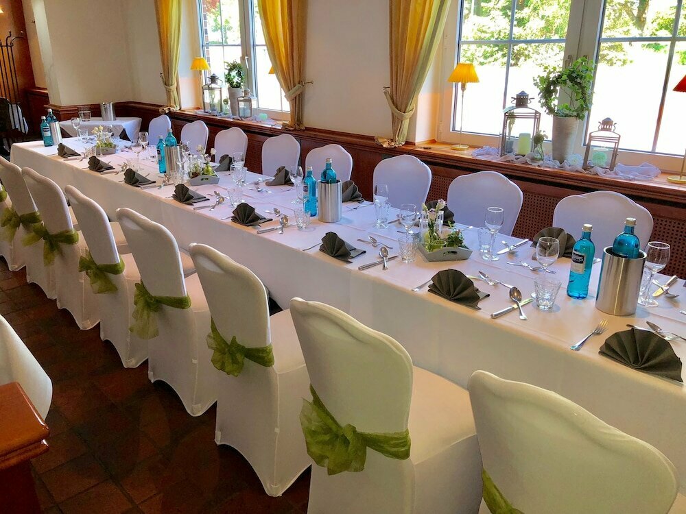 Landhotel Vessens Hoff - Heinz Wentzien